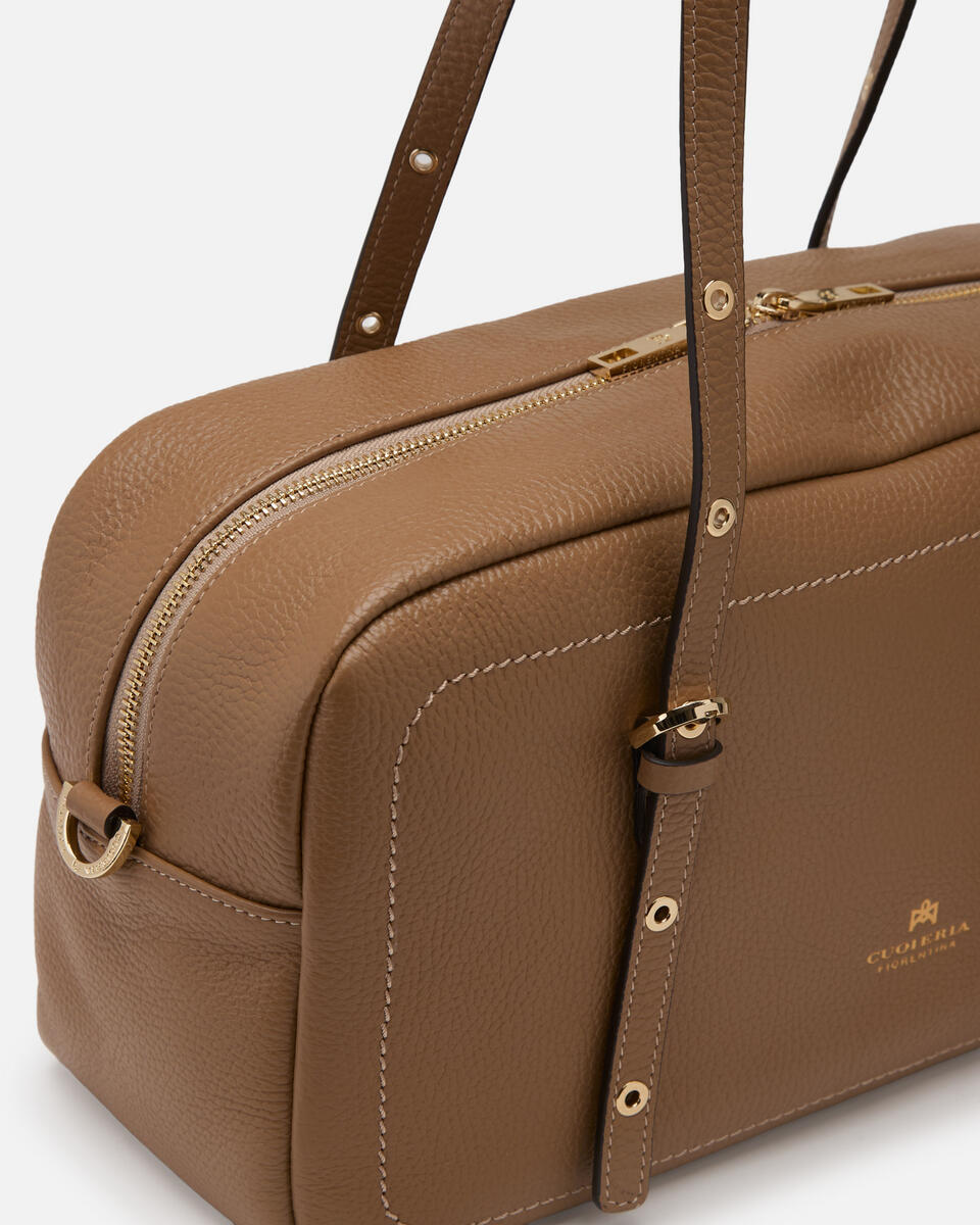 Eva soft large duffle Desert  - Borse A Spalla - Borse Donna - Borse - Cuoieria Fiorentina
